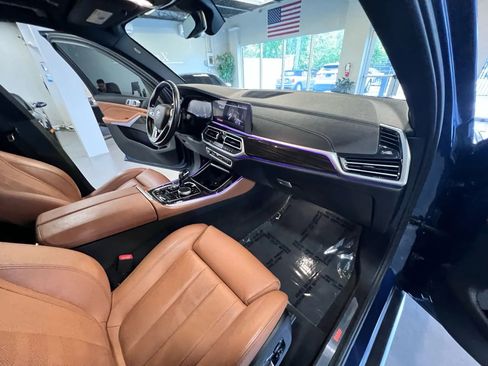 Used 2019 BMW X5 xDrive50i w/ Premium Package 2 image 29