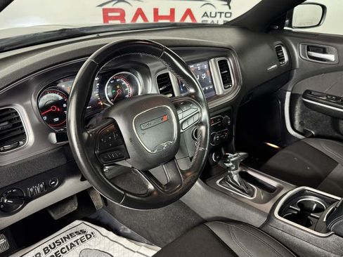 Used 2023 Dodge Charger SXT RWD image 12