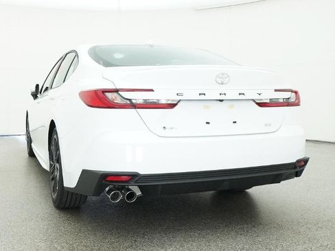 Used 2026 Toyota Camry SE FWD image 46