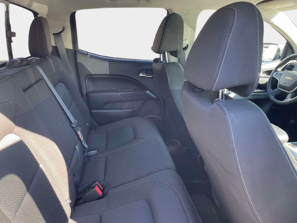 Used 2018 Chevrolet Colorado LT w/ LT Convenience Package RWD image 12