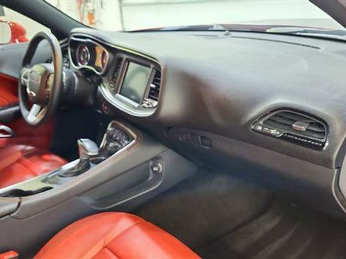 Used 2015 Dodge Challenger R/T Plus RWD image 23