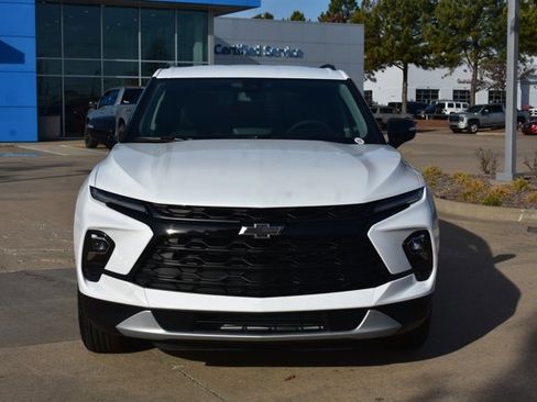 New 2026 Chevrolet Blazer LT w/ Midnight/Sport Edition image 2