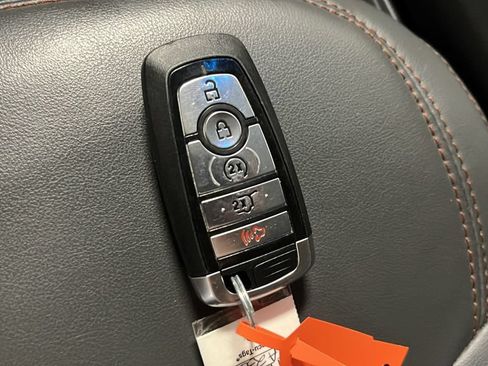 Certified 2025 Ford Expedition Max Active AWD/4WD image 21