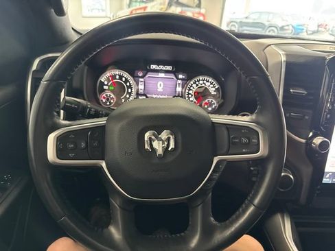 Used 2022 RAM 1500 Big Horn AWD/4WD image 35