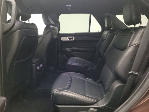Used 2020 Ford Explorer ST w/ Premium Technology Package AWD/4WD image 18
