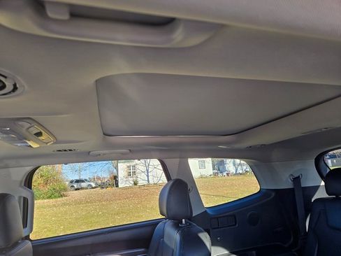 Used 2020 Kia Telluride SX w/ Towing Package image 22