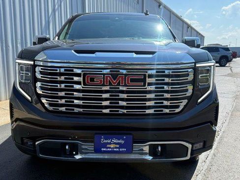 Used 2024 GMC Sierra 1500 Denali w/ Denali Reserve Package AWD/4WD image 15