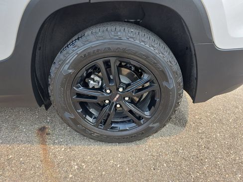Certified 2022 GMC Terrain AT4 AWD/4WD image 36