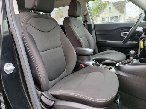 Used 2016 Kia Soul image 20