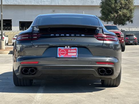 Used 2018 Porsche Panamera 4 AWD/4WD image 8