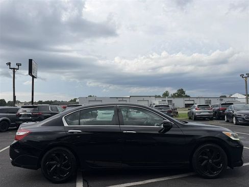 Used 2016 Honda Accord EX-L image 6