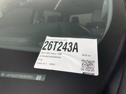 Used 2025 GMC Sierra 1500 SLT image 33