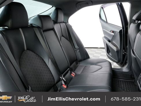 Used 2023 Toyota Camry XSE image 22