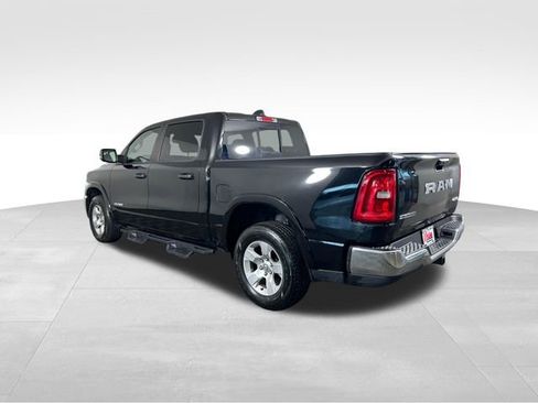 Used 2025 RAM 1500 Big Horn AWD/4WD image 4