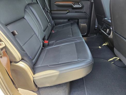 Used 2024 GMC Sierra 1500 Denali w/ Technology Package AWD/4WD image 15