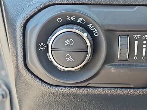 Used 2022 Jeep Gladiator Mojave w/ LED Lighting Group AWD/4WD image 26