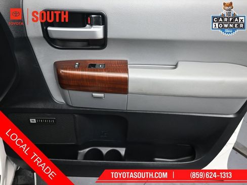Used 2013 Toyota Sequoia Platinum image 30