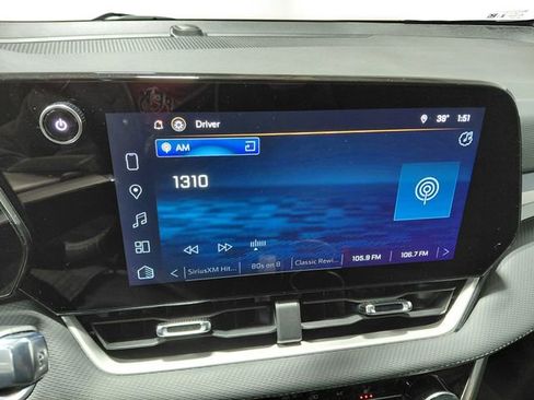Used 2025 Chevrolet Equinox LT AWD/4WD image 28