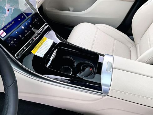 Used 2026 Mercedes-Benz GLC 300 GLC 300 image 17