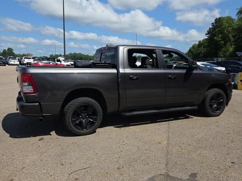 Used 2020 RAM 1500 Big Horn AWD/4WD image 3