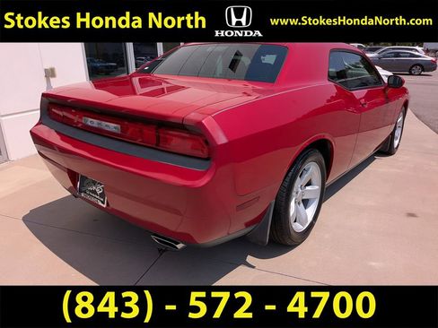 Used 2013 Dodge Challenger SXT w/ Sound Group RWD image 4