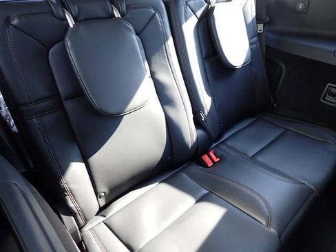 New 2025 Lincoln Aviator Reserve w/ Luxury Package image 14