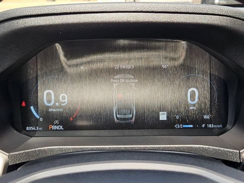 Used 2025 Ford Explorer Active RWD image 34
