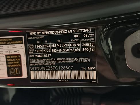 Used 2023 Mercedes-Benz GLC 300 4MATIC Coupe image 14