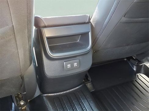 Used 2020 Subaru Outback Premium image 20