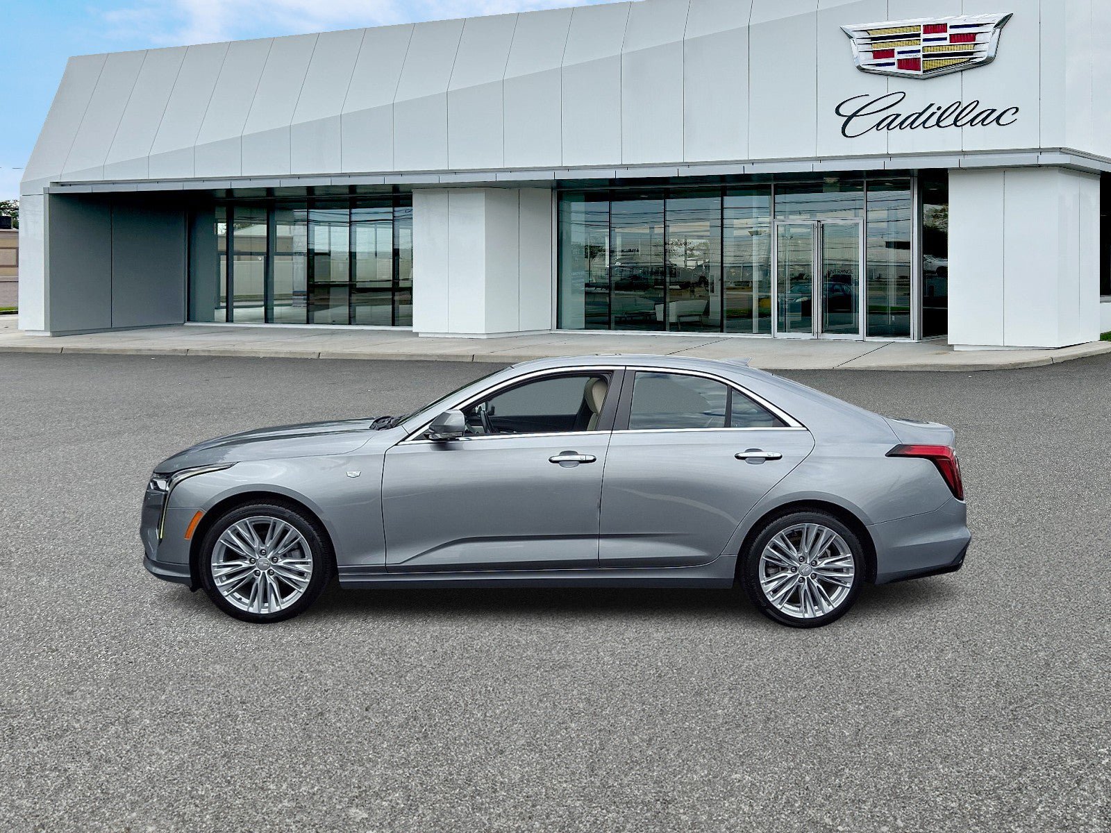 Certified 2024 Cadillac CT4 Premium Luxury AWD/4WD image 2