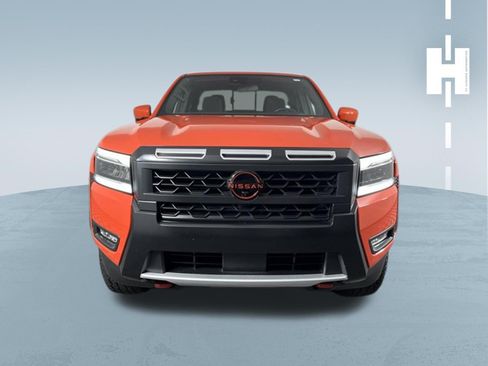 Used 2025 Nissan Frontier Pro-X w/ Pro Convenience Package RWD image 3
