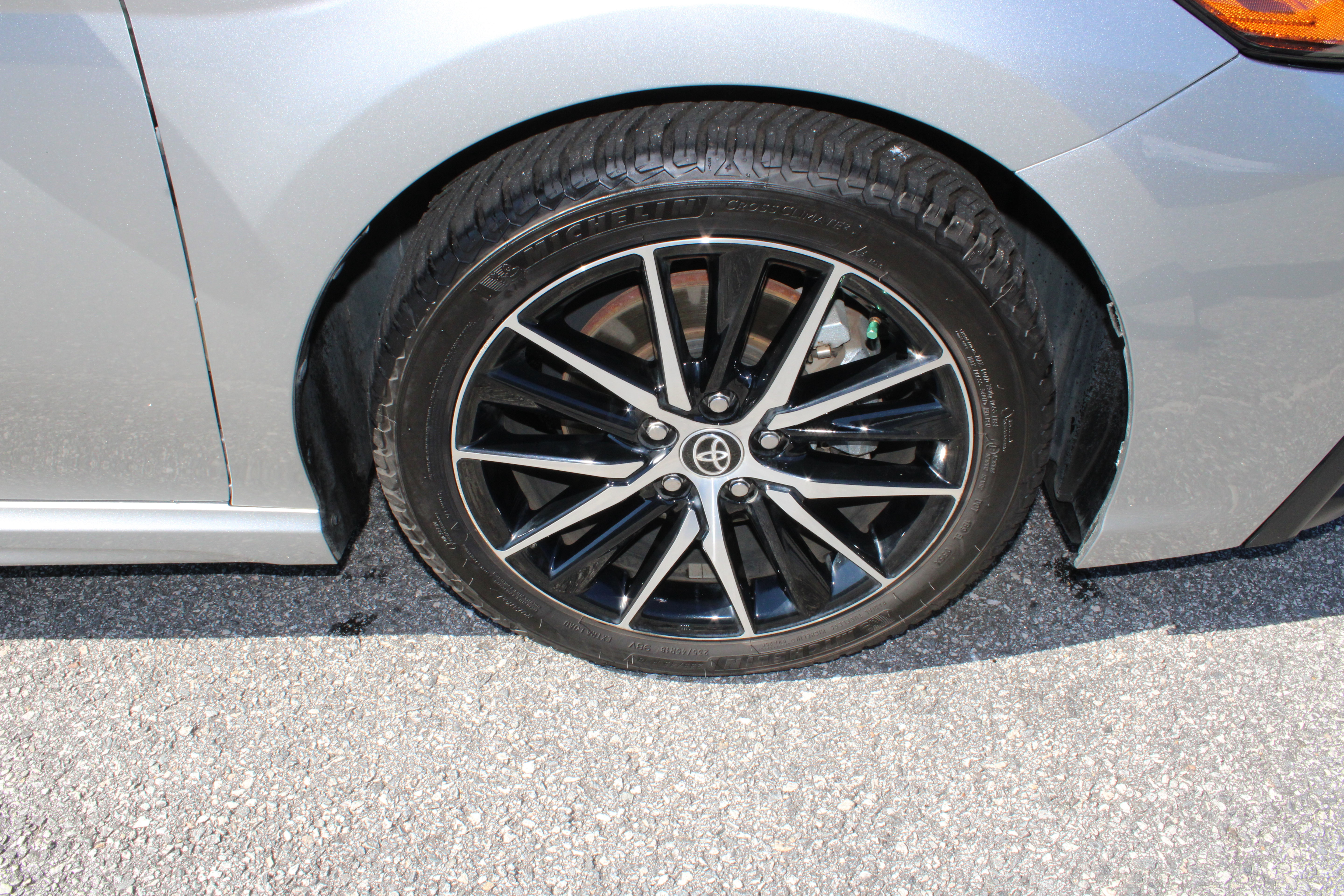 Used 2022 Toyota Camry SE w/ Audio Upgrade Package FWD image 9