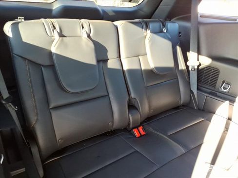 New 2026 Ford Explorer Tremor w/ Tremor Convenience Package image 12