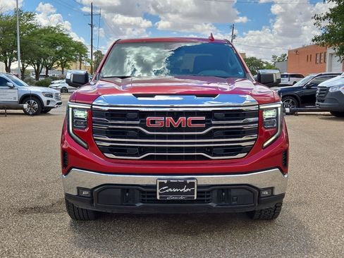 Used 2023 GMC Sierra 1500 SLT AWD/4WD image 10