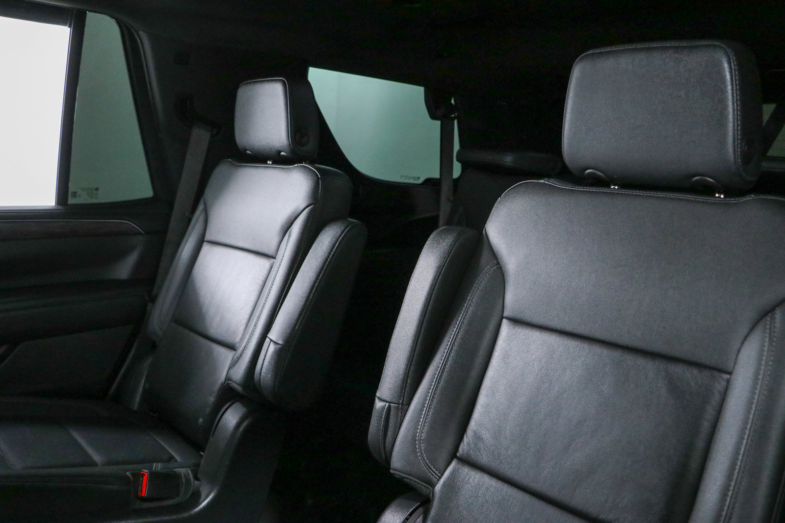 Used 2023 Chevrolet Tahoe LT w/ Luxury Package RWD image 27