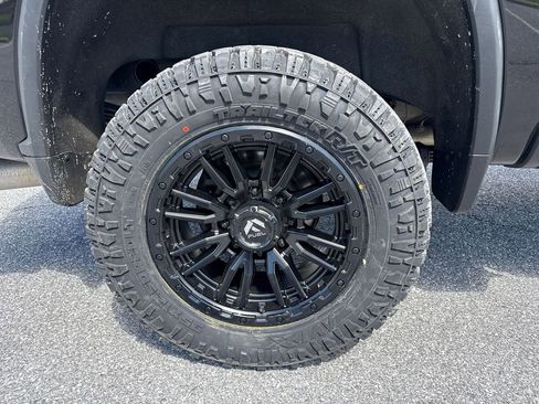 Used 2022 Chevrolet Silverado 2500 LT w/ Convenience Package AWD/4WD image 30