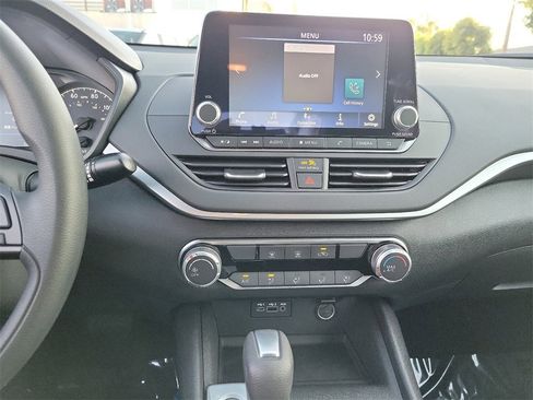 New 2025 Nissan Altima 2.5 S image 8