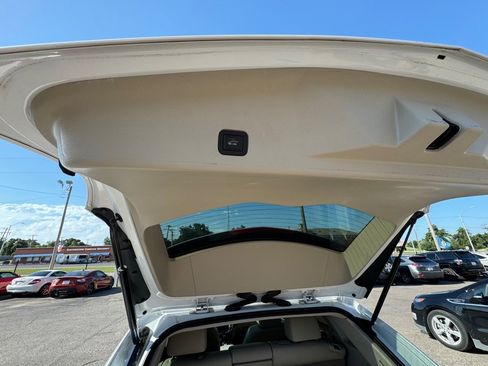 Used 2015 Cadillac SRX Performance w/ Driver Awareness Package image 17