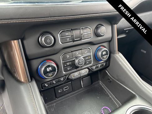 Used 2023 Chevrolet Tahoe High Country AWD/4WD image 8