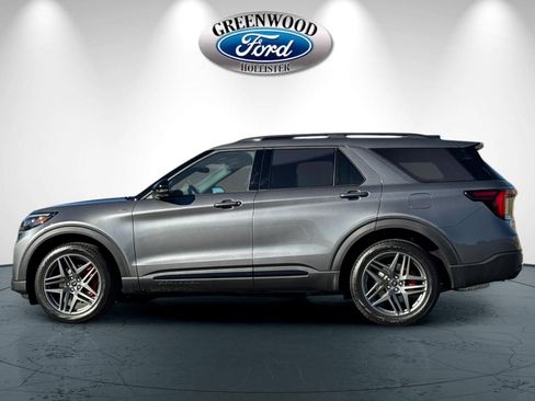 New 2026 Ford Explorer ST-Line w/ ST-Line Street Pack AWD/4WD image 7