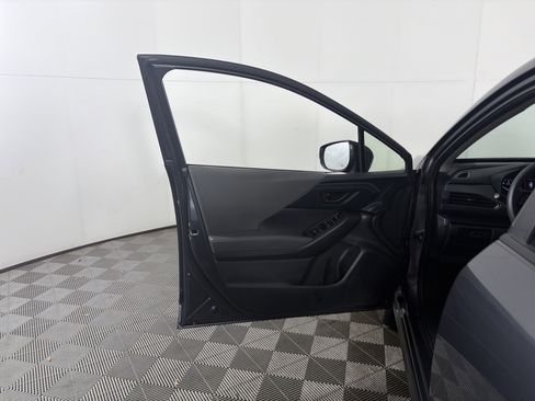 Used 2024 Subaru Crosstrek 2.0i Premium image 27