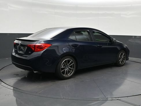 Used 2019 Toyota Corolla SE FWD image 5