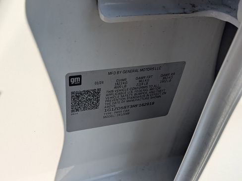 Used 2024 Chevrolet Malibu LT image 35