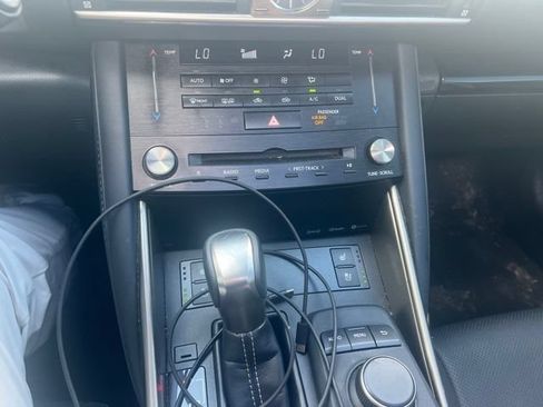 Used 2018 Lexus IS 300 AWD w/ Comfort Package image 37