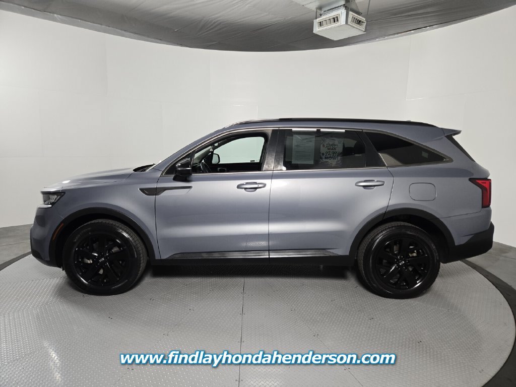 Used 2021 Kia Sorento S AWD/4WD image 3