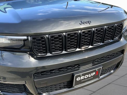 Used 2023 Jeep Grand Cherokee L Limited w/ Black Appearance Package RWD image 52