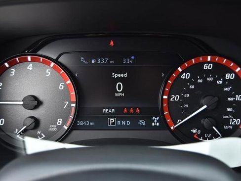 Certified 2025 Nissan Frontier PRO-4X w/ Pro Convenience Package image 15