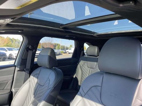 New 2026 Kia Sorento SX Prestige AWD/4WD image 32