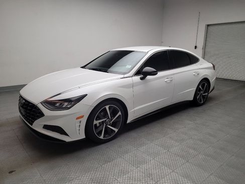 Used 2021 Hyundai Sonata SEL Plus image 2