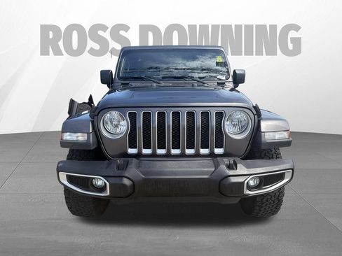 Used 2018 Jeep Wrangler Unlimited Sahara AWD/4WD image 2